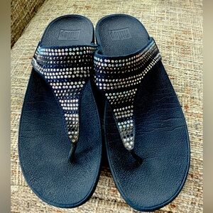 FitFlop Shoes Womens Size 9 Navy Suede and Multi Color Stones Thong Sandals
